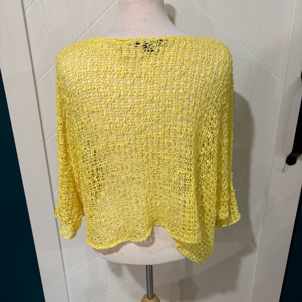 MARBLE Yellow Open-Knit Poncho Swimsuit Cover Up / Vacation/ Beach/resort - Picture 4 of 6
